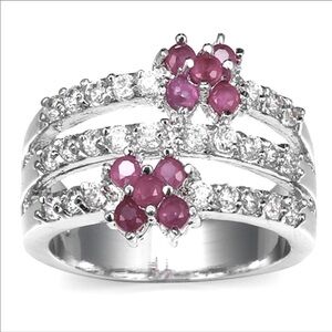 Farah Jewelry Silver and Red Gemstone Ring